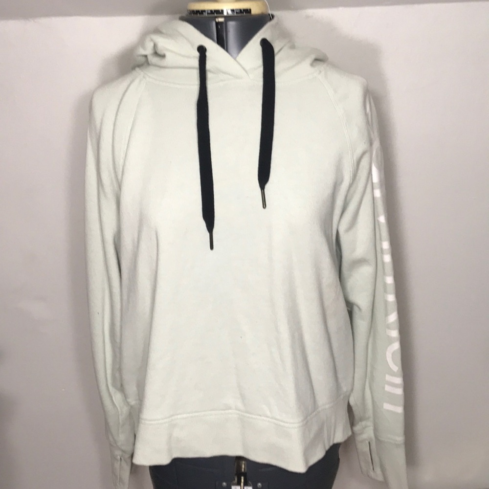 Calvin Klein sweatshirt no rips or tears